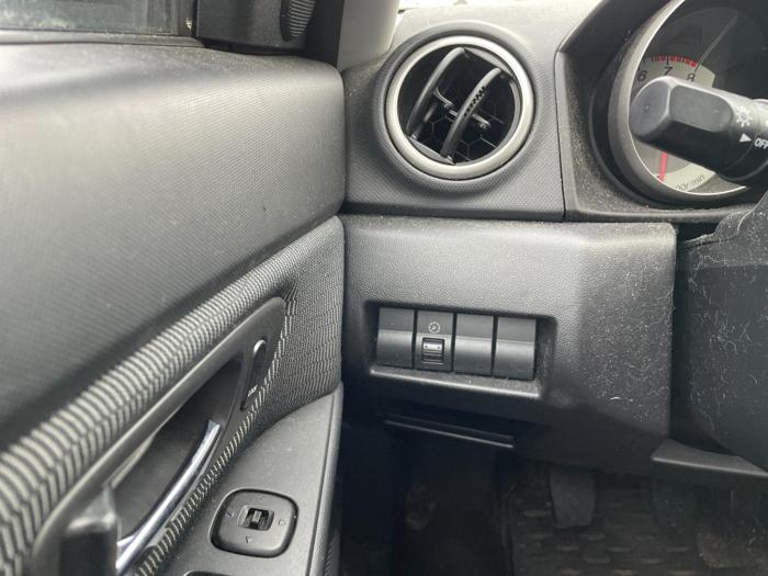 2008 mazda mazda3 sport with 128515 miles for sale near elk-river, minnesota da3f82338eae4604b0f861048f5cde15.jpg