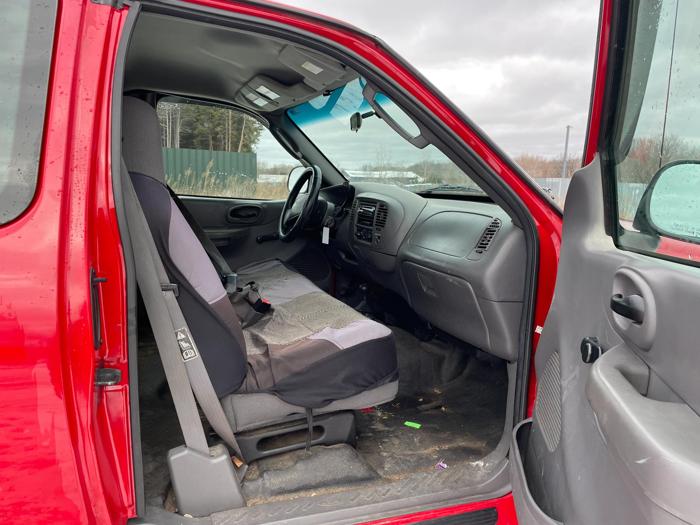 2004 ford f-150-heritage xl with 202554 miles for sale near elk-river, minnesota da5ab98165a64222bbe1de608be43253.jpg