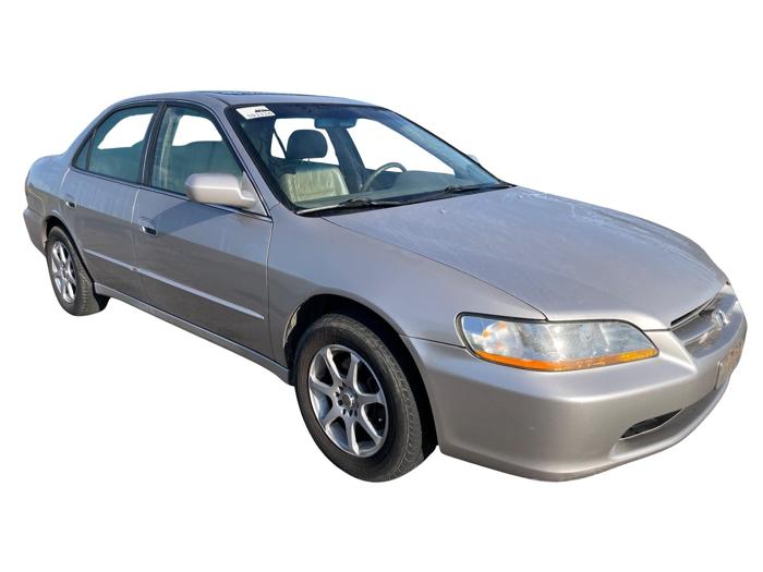 1998 honda accord ex-v6-sedan with 196141 miles for sale near elk-river, minnesota da5be35f375848428e155b53e34411d8.jpg