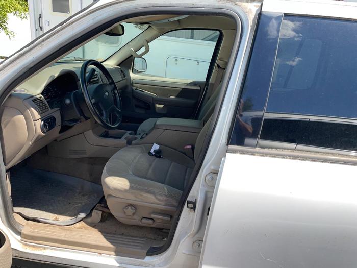2003 Ford Explorer