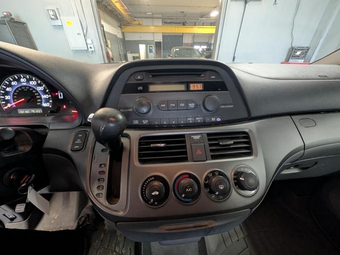 2007 honda odyssey lx with 192180 miles for sale near elk-river, minnesota dac63e23eea043a299fd5fdb2a356211.jpg