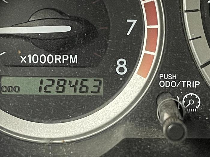 2005 toyota sienna xle with 128463 miles for sale near elk-river, minnesota dac9f242a450471db429072a82f11beb.jpg