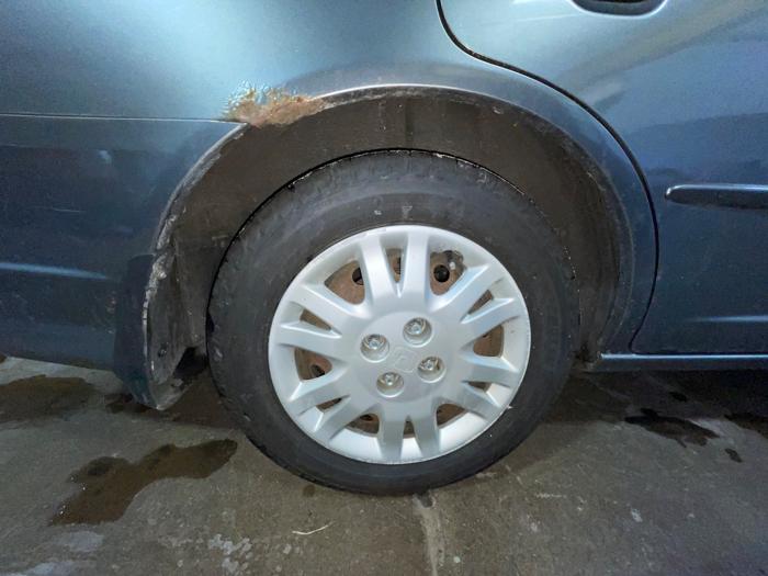 2004 honda civic lx-sedan with 179234 miles for sale near elk-river, minnesota dacdd1a001864777b0cb595f5e63a5ee.jpeg