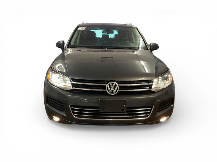 2012 volkswagen touareg vr6-lux with 229771 miles for sale near elk-river, minnesota dad5040634d042a8abfb638bbc76a67d.jpg