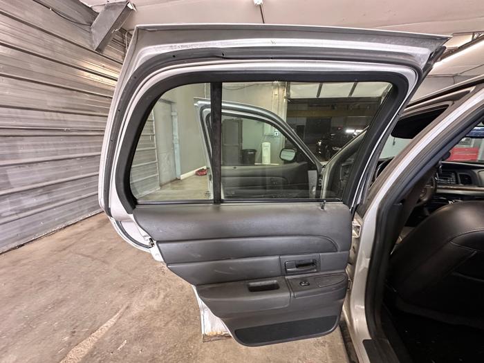 2006 ford crown-victoria lx with 165269 miles for sale near elk-river, minnesota dada29a9fb3c481b85048710c35a00c2.jpeg