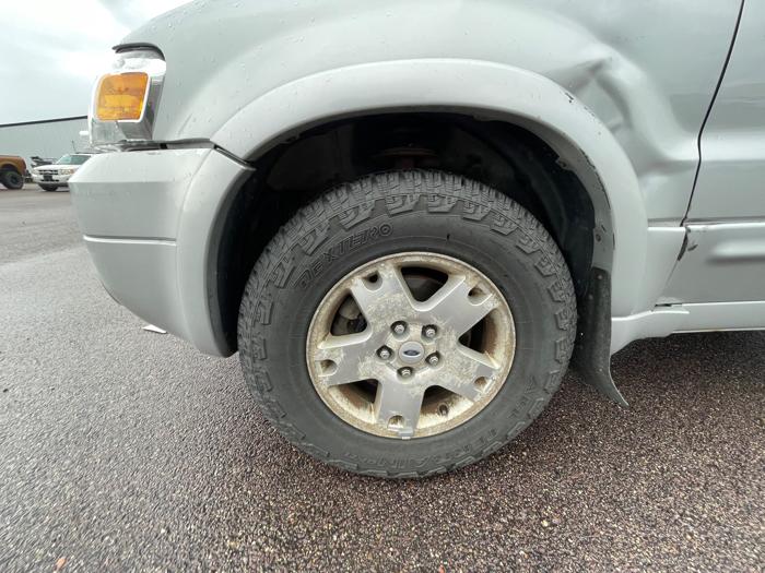 2006 ford escape limited-4wd with 213037 miles for sale near redwood-falls, minnesota dae77095603943938748e4bd4e48d5dd.jpeg