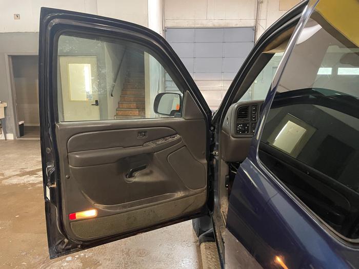 2005 chevrolet silverado-2500hd work-truck with 172710 miles for sale near elk-river, minnesota dafa662833a74d92b7c37783e0cb5f8c.jpg