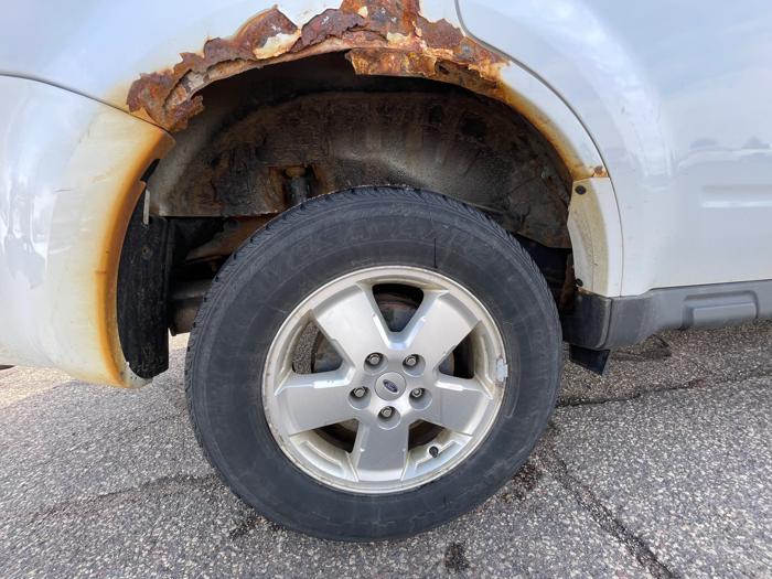 2012 ford escape xls-4wd-at with 157714 miles for sale near fridley, minnesota db013671a5bc4cedbf286e4867f23d22.jpeg