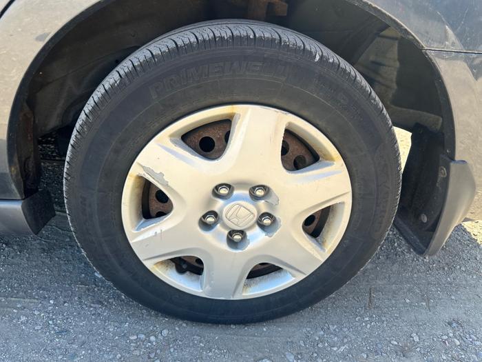 2005 honda accord lx-sedan-at with 220332 miles for sale near elk-river, minnesota db04be88cf524fd49b3cc1aa0cebb136.jpeg