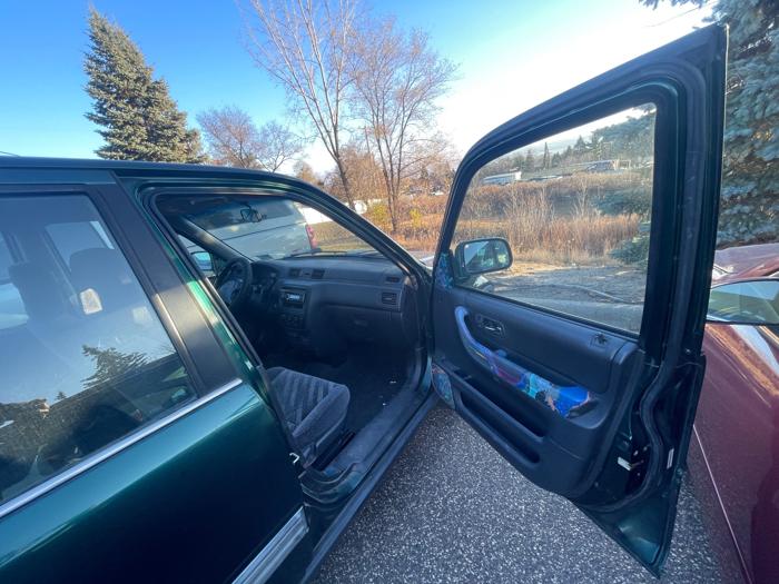 2000 honda cr-v ex-4wd with 339696 miles for sale near fridley, minnesota db1e70f210a3424093c1a27c31f56ccf.jpeg