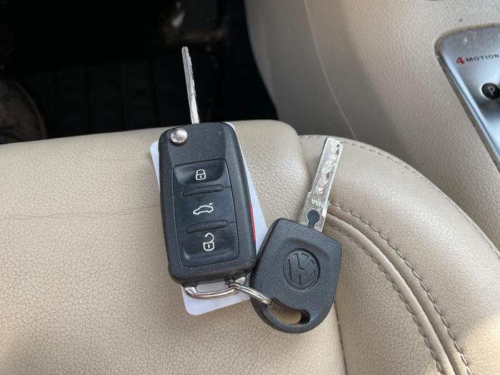 2010 volkswagen tiguan s-4motion with 129474 miles for sale near elk-river, minnesota db21f294a6b54094a5f3b83018c7b89c.jpeg