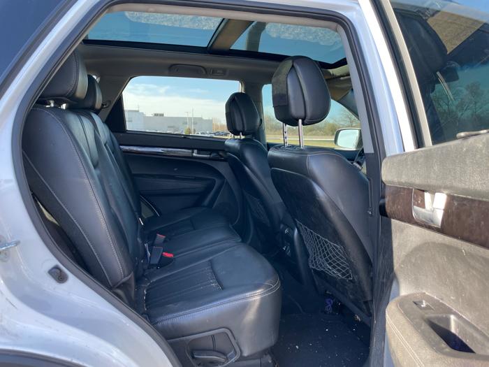 2015 kia sorento ex-v6-awd with 190425 miles for sale near rochester, minnesota db6cae7700f949bd902eaca25440edf6.jpeg