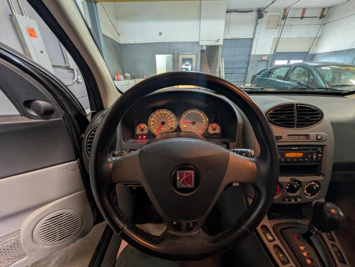 2004 saturn vue awd-v6 with 160072 miles for sale near elk-river, minnesota db83c8082e354924af939d9f4715cbf1.jpg