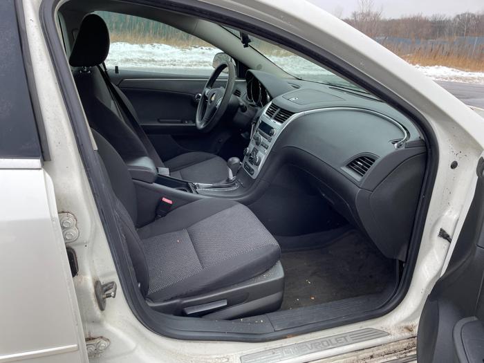 2011 chevrolet malibu lt with 96544 miles for sale near elk-river, minnesota db87e6c8cc844a05b04ab8da8194609e.jpg