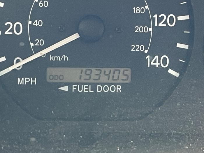 2001 toyota camry ce with 193405 miles for sale near elk-river, minnesota dbb0ebffce7f4866b676505ef448262b.jpeg