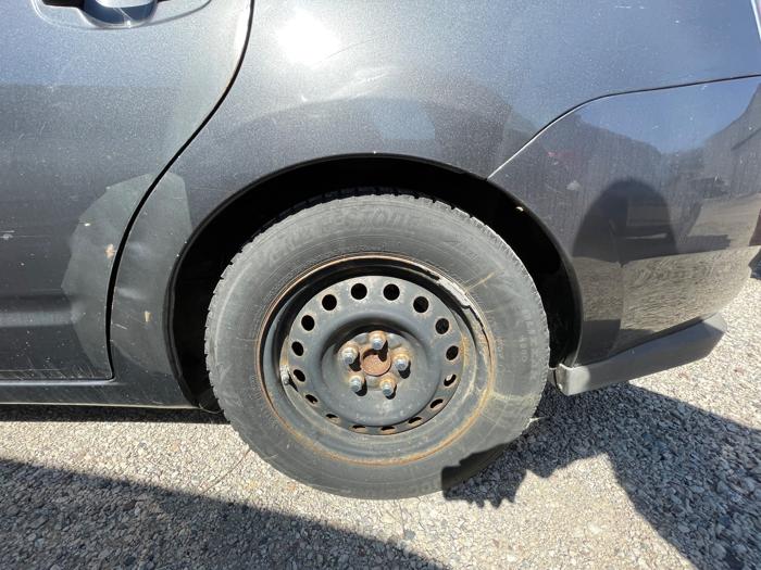 2008 toyota prius 4-door-liftback with 239714 miles for sale near elk-river, minnesota dc2447c5375b4d09a8d68a2caaf0a4d5.jpeg