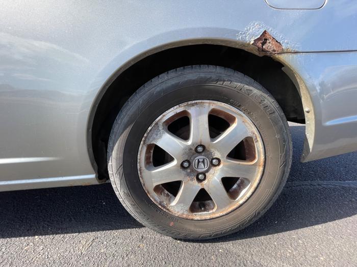 2003 honda civic ex-coupe-4-spd-at with 183652 miles for sale near forest-lake, minnesota dc35fb5d86a1443389a49f0c136fdb2a.jpeg