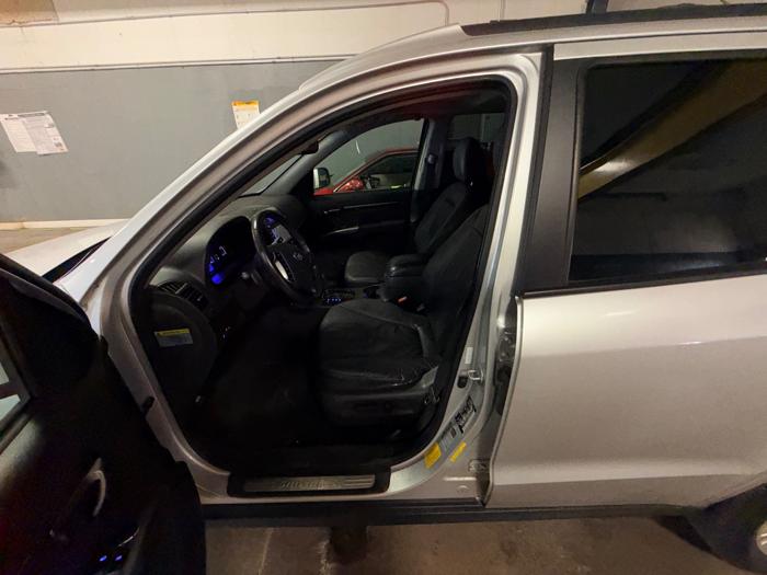 2011 hyundai santa-fe limited-2.4-fwd with 128547 miles for sale near elk-river, minnesota dc481c31841f4c36804b3d882897fff6.jpeg