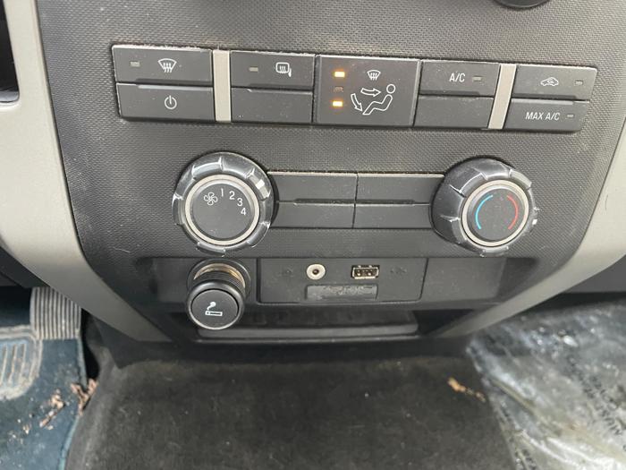 2011 ford f-150 xlt with 258664 miles for sale near elk-river, minnesota dc4afa0f9c434ebe8d6efabef7e4fc61.jpg