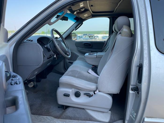 2002 ford f-150 xl-supercab-short-bed-4wd with 189262 miles for sale near elk-river, minnesota dc5e97e239b144e49573a4070bdf5ddf.jpeg