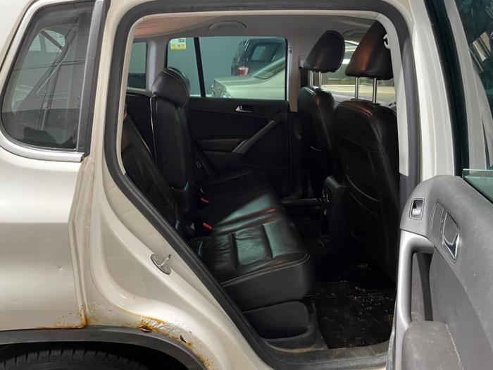 2009 volkswagen tiguan with 204155 miles for sale near elk-river, minnesota dc81a74ccdce4d348b37aeaa85cbcc74.jpg