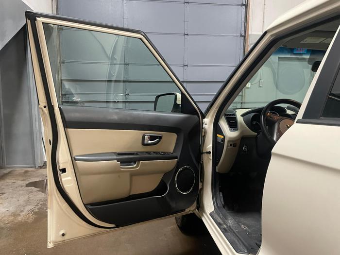 2013 kia soul with 101585 miles for sale near elk-river, minnesota dc861f95a5774338b095cf91542e4455.jpg