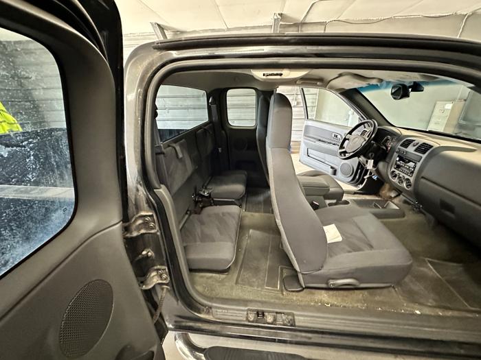 2005 chevrolet colorado z85-ext.-cab-4wd with 90401 miles for sale near elk-river, minnesota dc891802629f4325adaf93c096659f4a.jpeg