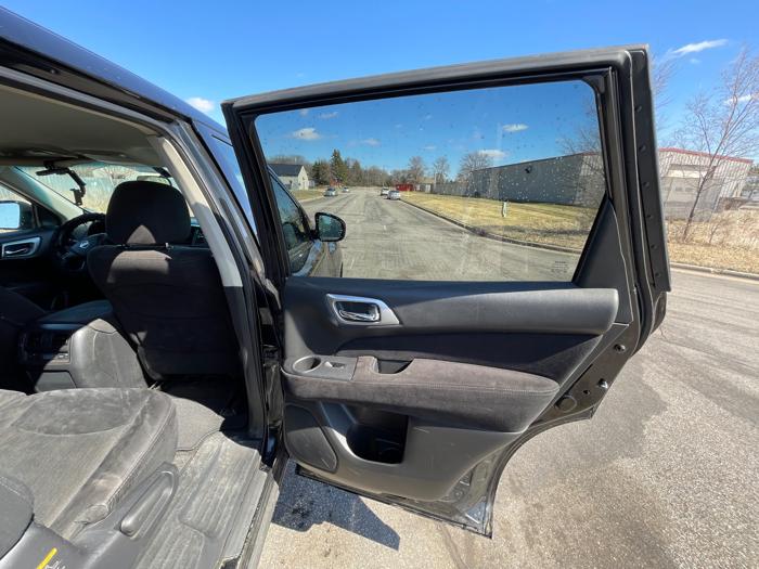 2015 nissan pathfinder s-2wd with 154324 miles for sale near elk-river, minnesota dc9f71796505412282c171847fe9911d.jpeg