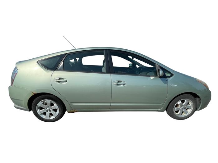 2008 toyota prius 4-door-liftback with 222232 miles for sale near elk-river, minnesota dca105e7e3e446d2b4ff738836648619.jpg