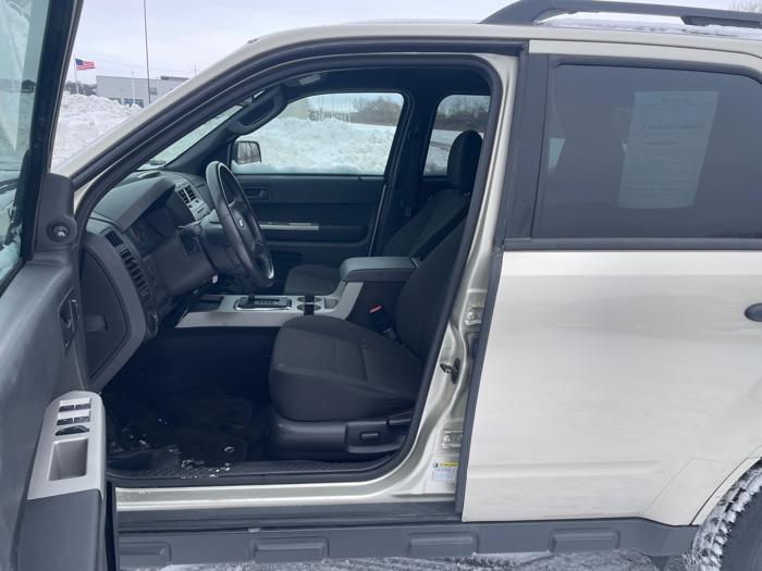 2010 ford escape xlt-fwd with 49971 miles for sale near rochester, minnesota dcb8ad1d437f4251a893af576d3986af.jpeg