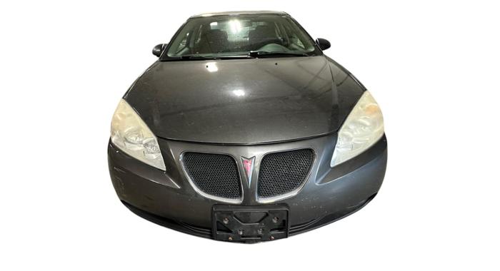 2006 pontiac g6 v6-sedan with 179225 miles for sale near elk-river, minnesota dcb95fc890744a278975ca3bcb26b57e.jpg