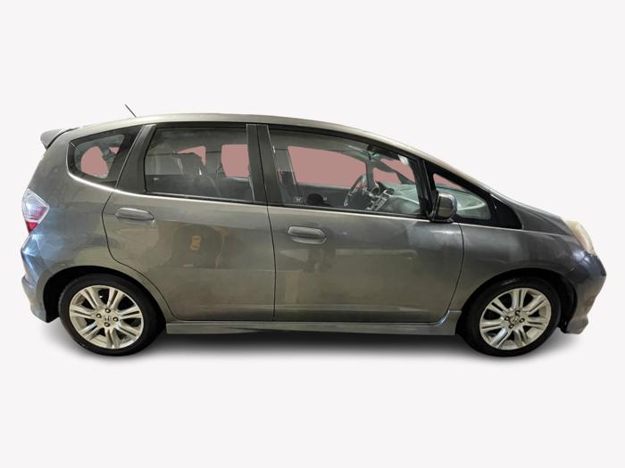 2011 honda fit sport with 332747 miles for sale near elk-river, minnesota dcc6a8d57cf640b1bf495fe16215c19f.jpg