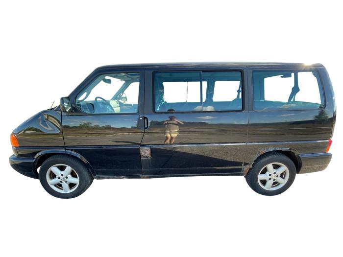 2003 volkswagen eurovan gls with 153144 miles for sale near elk-river, minnesota dccfee1b50f04bcfb2f637bbb8f8890f.jpg