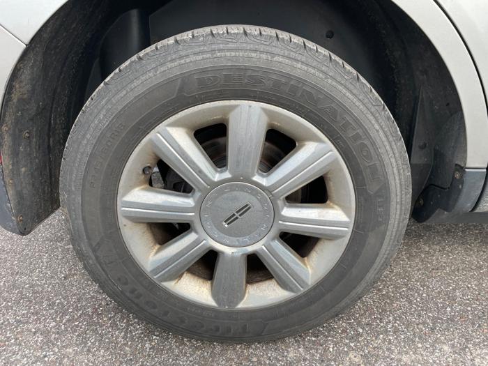 2008 lincoln mkx awd with 155391 miles for sale near elk-river, minnesota dcee8fbb9b7f40dd8a154e9f4d5f417c.jpeg
