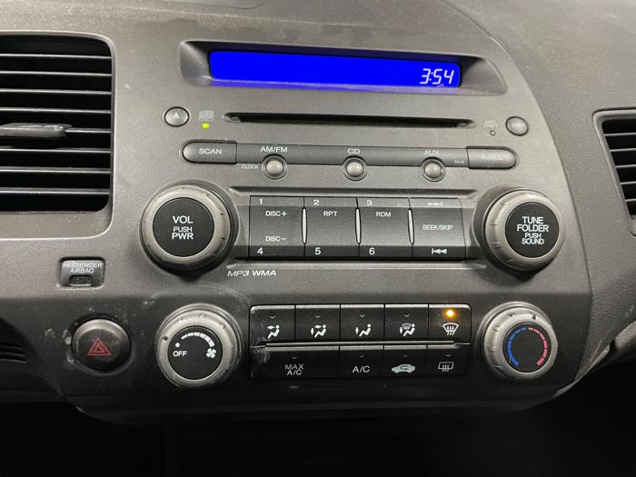 2008 honda civic lx-sedan-at with 229834 miles for sale near elk-river, minnesota dcf127afbada4d9c882796e67e3669b5.jpeg