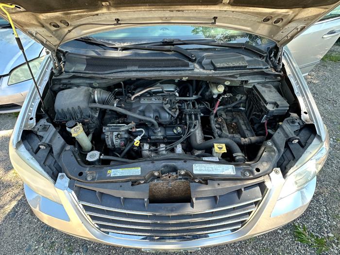 2010 chrysler town-&-country touring for sale near elk-river, minnesota dd02e9b064924299a5551ce0280a0b73.jpeg