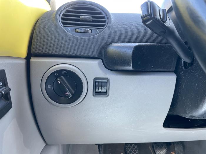 2001 volkswagen new-beetle glx with 161515 miles for sale near elk-river, minnesota dd07eaf698744471832cdac171e793a4.jpeg