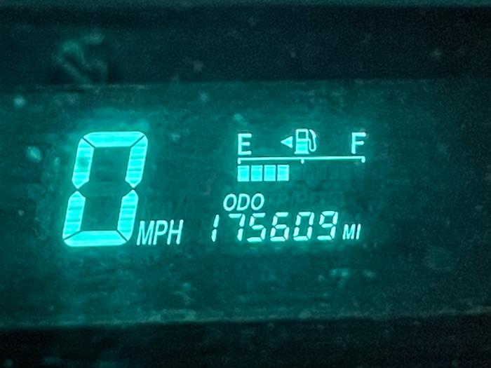 2006 toyota prius 4-door-liftback with 175609 miles for sale near elk-river, minnesota dd31a0f56a37467fba86d65e04323790.jpeg