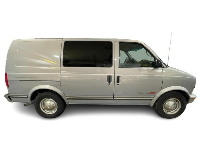 1999 chevrolet astro cargo-van-awd with 122202 miles for sale near elk-river, minnesota dd39c77e17bf4c21b6ef3c8f47bb0625.jpg