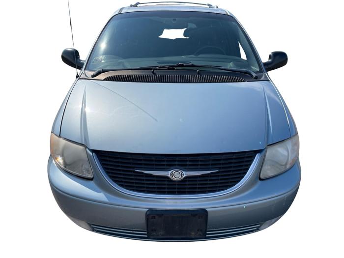 2003 chrysler town-&-country limited-fwd with 157243 miles for sale near elk-river, minnesota dd6078633a044596acc0a2a3ff59ced9.jpg