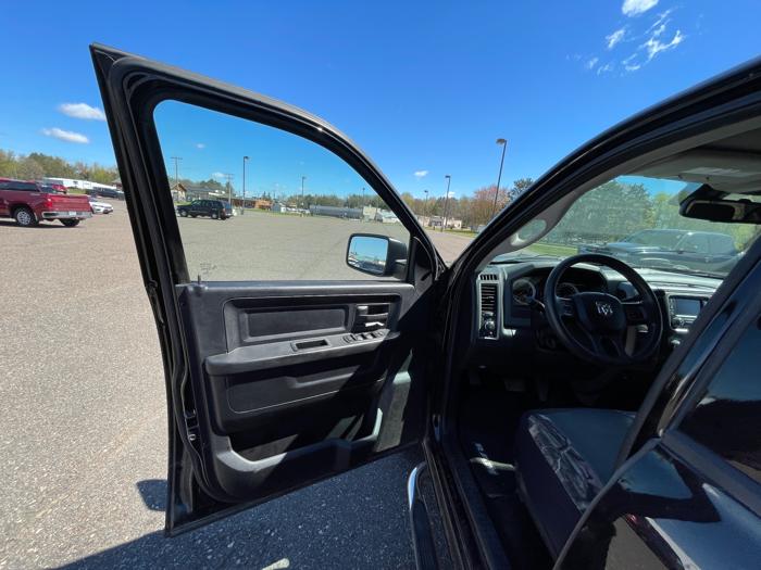 2014 ram 1500 tradesman-crew-cab-swb-4wd with 201192 miles for sale near mora, minnesota dd8e324070c94129be069c3aa0281c43.jpeg