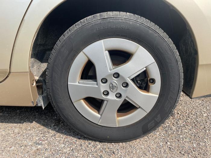 2011 toyota prius with 252410 miles for sale near elk-river, minnesota dda926013df34f42a633429469abaae8.jpeg