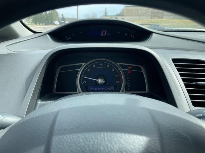 2010 honda civic lx-sedan-5-speed-at with 244018 miles for sale near eden-prairie, minnesota ddb1233c1bec4ea89b29637a68b7b5bb.jpeg