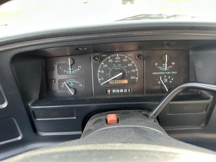 1996 ford econoline e250 with 148423 miles for sale near elk-river, minnesota ddca0470b8c240509f0b7b8aabc33676.jpg