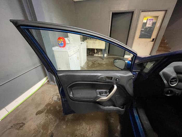 2011 ford fiesta se-hatchback with 142708 miles for sale near elk-river, minnesota dde708e362cd405d8caf4137c04415cc.jpeg