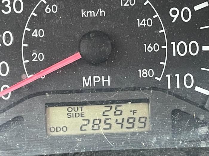 2003 toyota corolla caravan with 285499 miles for sale near elk-river, minnesota ddeb1ad71a7245be97a6c27b09cf7a18.jpg
