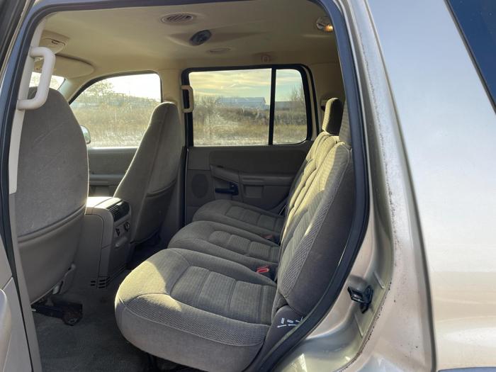 2002 ford explorer xlt with 203228 miles for sale near elk-river, minnesota ddf03bd5ea7d4a65b225f6f9da421483.jpg