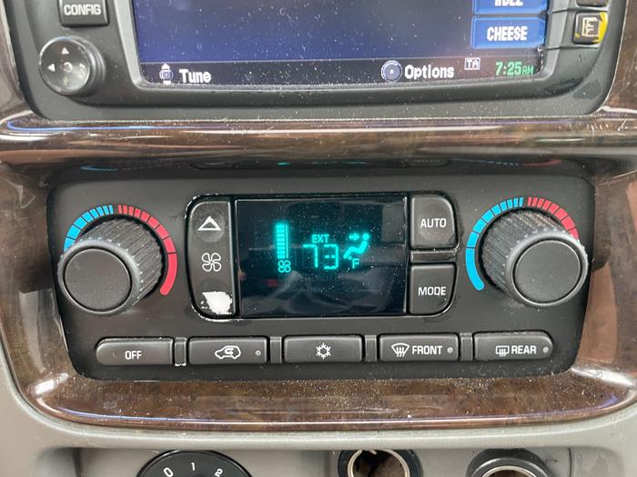 2004 buick rainier cxl-plus-awd with 201945 miles for sale near elk-river, minnesota de0f4ef7513345b0a3755cb348c85065.jpeg