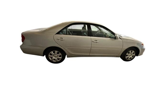2002 toyota camry le with 161182 miles for sale near elk-river, minnesota de31fb6ee07649a18db6e91efff0d20a.jpg