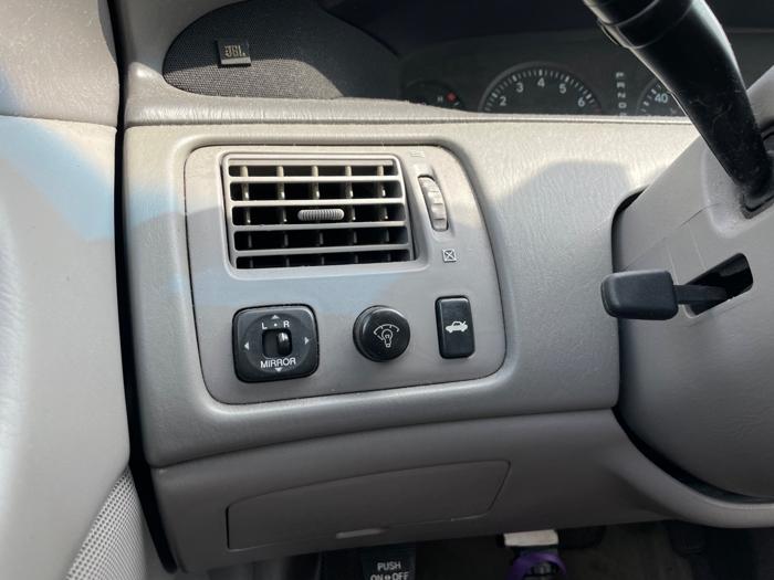 2003 toyota avalon xl with 198960 miles for sale near elk-river, minnesota de9864d738c8432ca8afe9d972f56f3c.jpeg